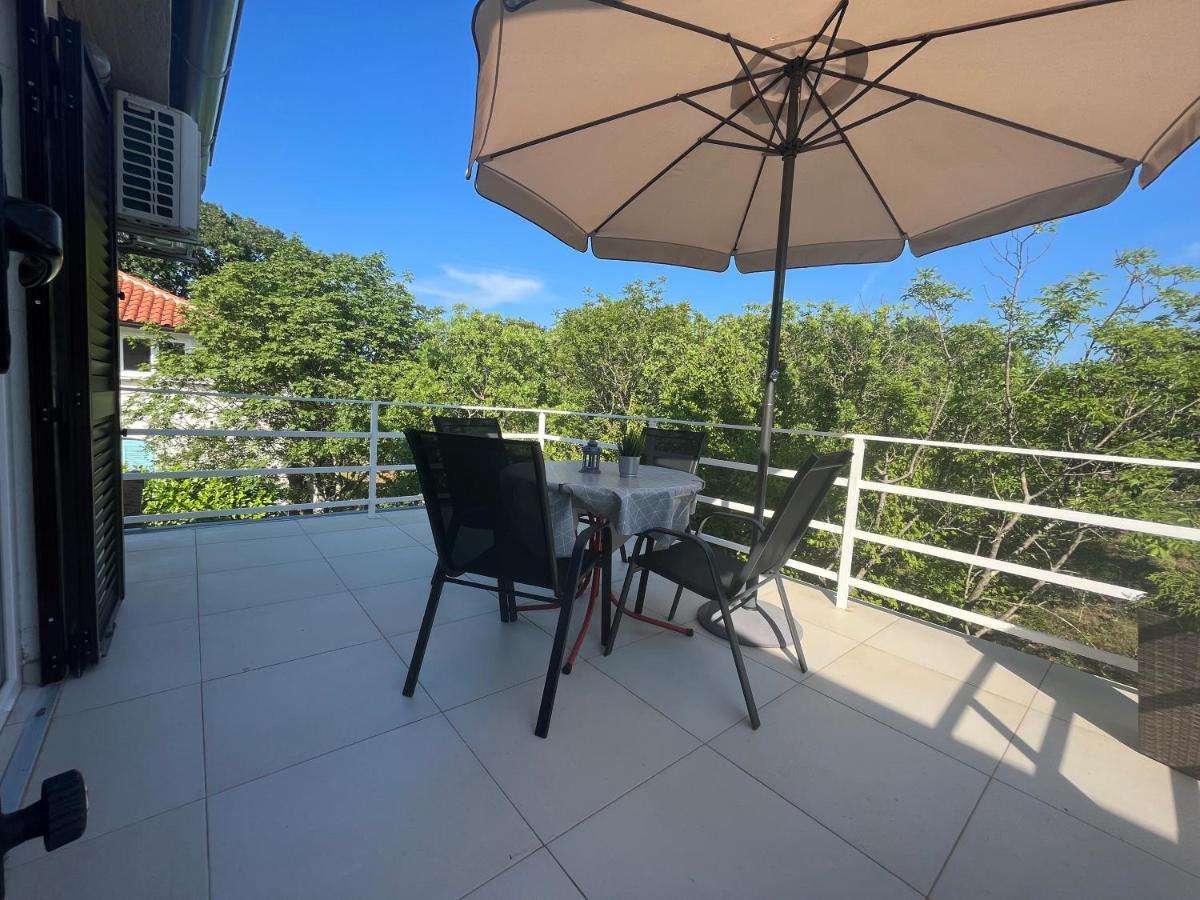 Pinezici Apartman Niccole Esterno foto